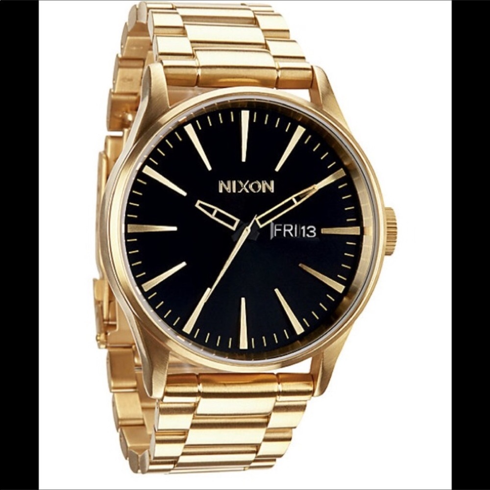 Nixon Watch